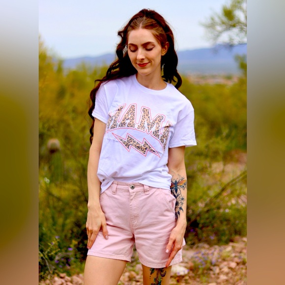 Boho Graphic Tee - Picture 1 of 2